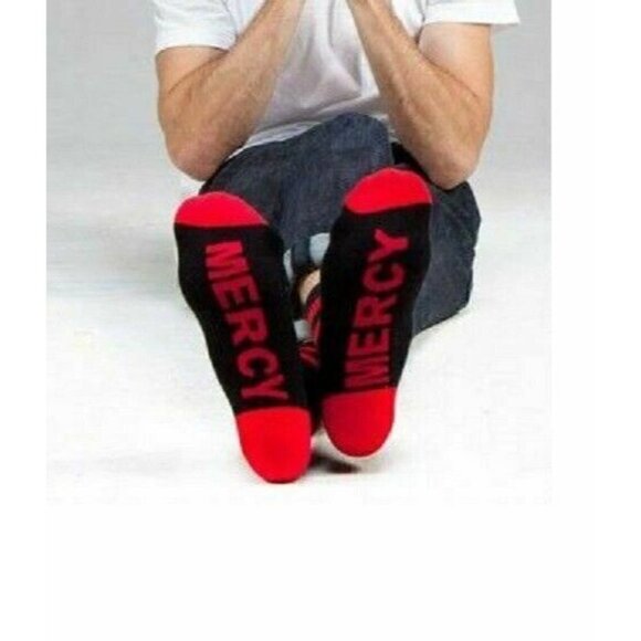 Arthur George Robert Kardashian Mercy Men's Socks - Picture 1 of 7